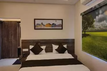 Hotelli Dass Paradise