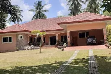 ペンション Villa Estela Guesthouse