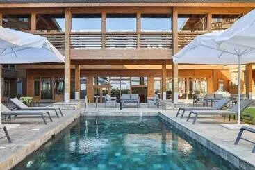 Resort Pirin Golf Private Apartments & Studios