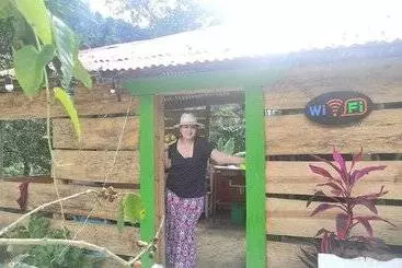 پانسیون Lechuza River Campinghouse In The Cacaos De San Cristobal