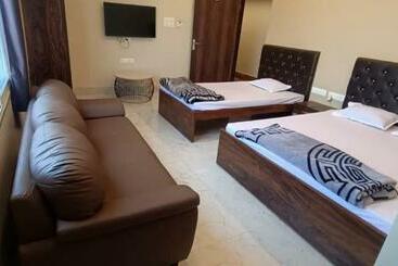 Hotel Namaste Bharat Inn