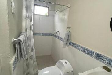 Vandrarhem Amazon Lodge Varillal