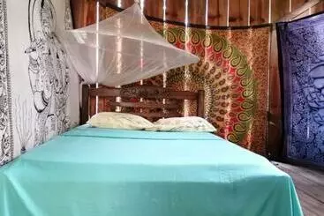 ユースホステル Casa Madera