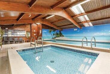 Resort Bucklegrove Holiday Park