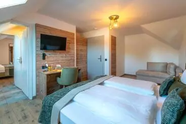 Feinheit Hotel & Restaurant, Tor Zu Hunsrück Und Mittelrhein!