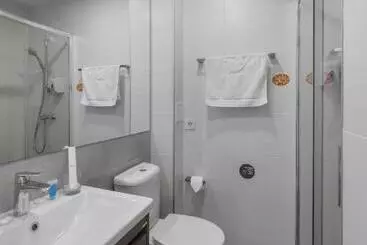 Hotel Gogi Resort