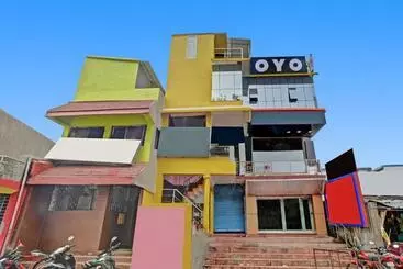 ホテル Oyo 70231 Shanti Guest House