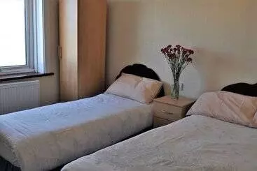 ベッドアンドブレックファースト Grand Hastings