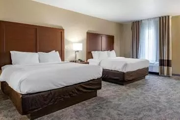 فندق Comfort Inn Bentonville  Crystal Bridges