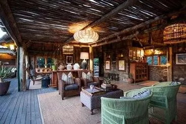 فندق Hillsnek Safari Camp Amakhala Game Reserve