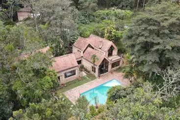 ユースホステル Casa Kolibri