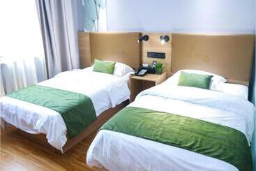 Otel Shell Ningbo Gaoqiao Subway Station