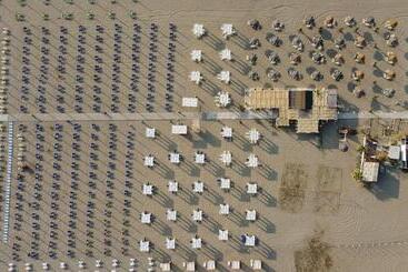 Отель Paradiso Dei Giovani