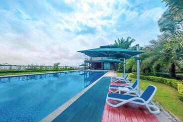 ホテル Prince Manor Resort