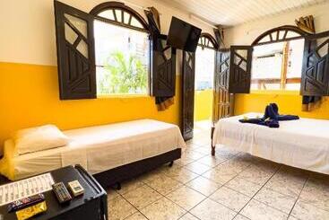 Albergue Pousada Sol E Mar