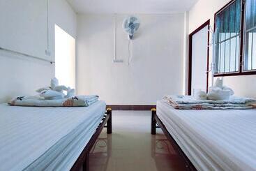 ทองอุไร โฮมสเตย์