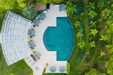 استراحتگاه The Luang Say Residence