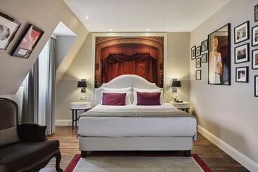 Hotel Titanic Gendarmenmarkt Berlin