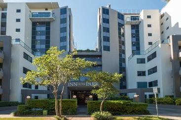 Inn On The Park Apartments