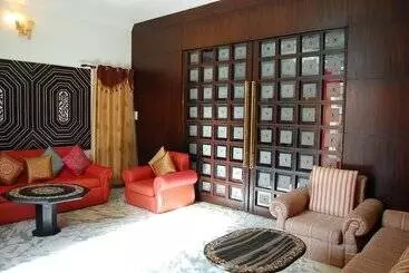 Sai Home Stay B&b