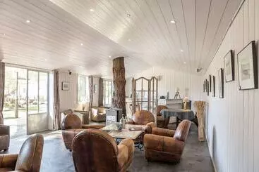 酒店 Elegance Suites