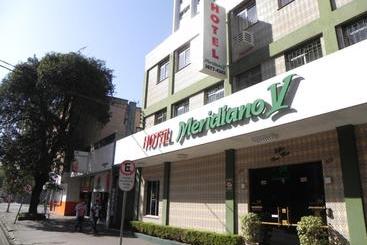 فندق Meridiano V