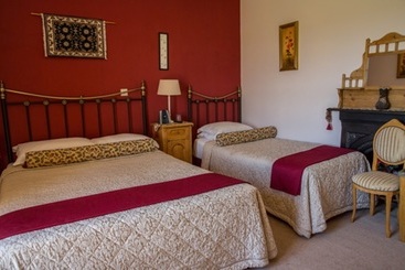 Bed and Breakfast Glenleary Farm House