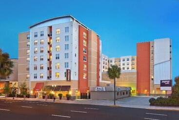 Отель Residence Inn By Marriott Orlando Downtown