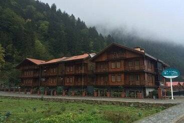 Royal Uzungol Hotel&spa