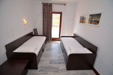 Porto Paros Hotel & Villas