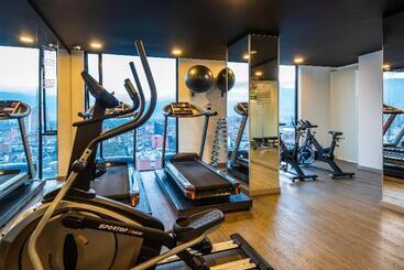 酒店 Black Tower Premium