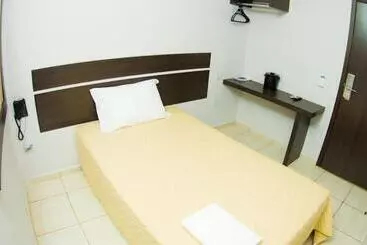 Hotelli Samba Três Lagoas