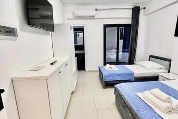 هتل Vip Bujari Ksamil