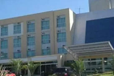 فندق Aliança Express