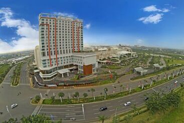Harris Hotel & Conventions Bekasi