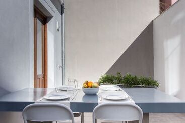 آپارتمان Valencia Centre Torres De Quart