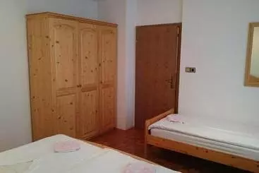 پانسیون Apartment Vrtacnik