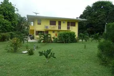 Aparthotel Au Petit Canal Fleuri