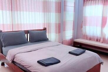 Hotelli ณดา เกาะล้าน รีสอร์ท