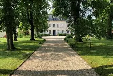 Aamiaismajoitus (B&B) Chambres D Hôtes Le Clos De La Bertinière Petit Déjeuner Inclus