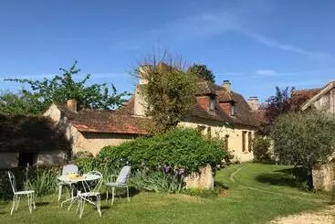 ベッドアンドブレックファースト La Maison Magique