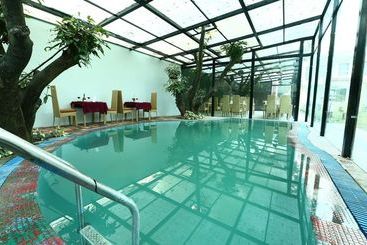 בית מלון כפרי Safari Park Resort