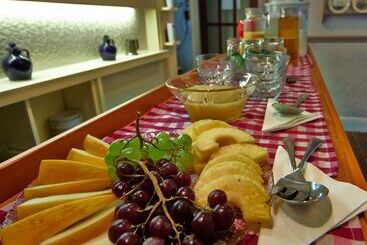 فندق Swandale Guest House