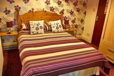 Hotel Swandale Guest House