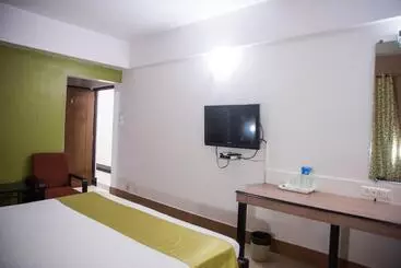 Super Townhouse Margao Near Railway Station Formerly Hotel Tanish