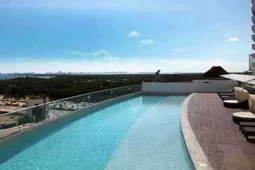 Aparthotel Suites Malecon Cancun