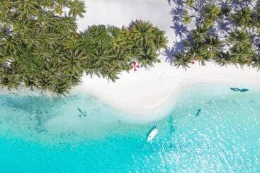 پانسیون Mathiveri Beach View