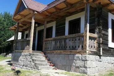 Пансион Rusztikus Fahaz