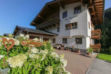 Bed and Breakfast Haus Spieleck