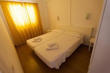 游客公寓 Apartamentos Piza Grupo Berna